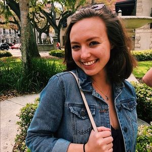 Meet your Posher, Kaitlyn